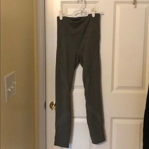 Olive green Lululemon 7/8 mesh legging
